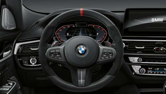 Volant M Performance de la BMW Série 6 Gran Turismo G32 2020 Volant M Performance de la BMW Série 6 Gran Turismo G32 2020, vue en gros plan