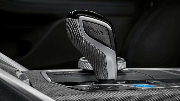Levier de vitesses M Performance en Alcantara de la BMW i4 eDrive40 G26 2021 Levier de vitesses M Performance en Alcantara de la BMW i4 eDrive40 G26 2021