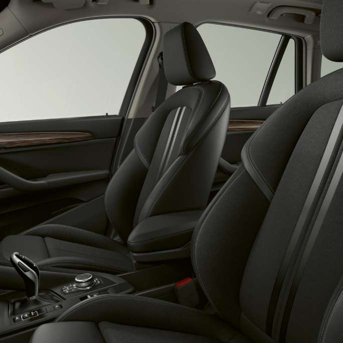 BMW X1, Modèle Advantage, garnissage BMW X1, Modèle Advantage, intérieur avec vue sur le garnissage