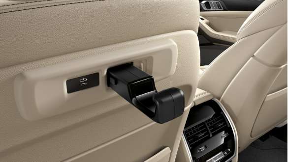 Crochet universel BMW Schwarz, Travel & Comfort BMW X5 G05 2018 Crochet universel BMW noir, Travel & Comfort BMW X5 G05 2018 Intérieur