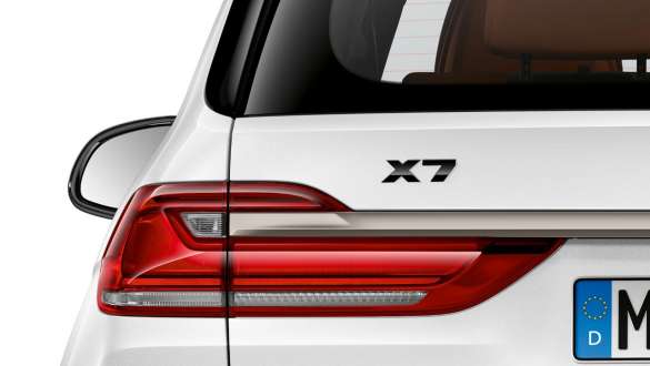 Insigne du modèle M en Schwarz Brilliant de la BMW X7 G07 2019 Insigne du modèle M en Schwarz Brilliant de la BMW X7 G07 2019