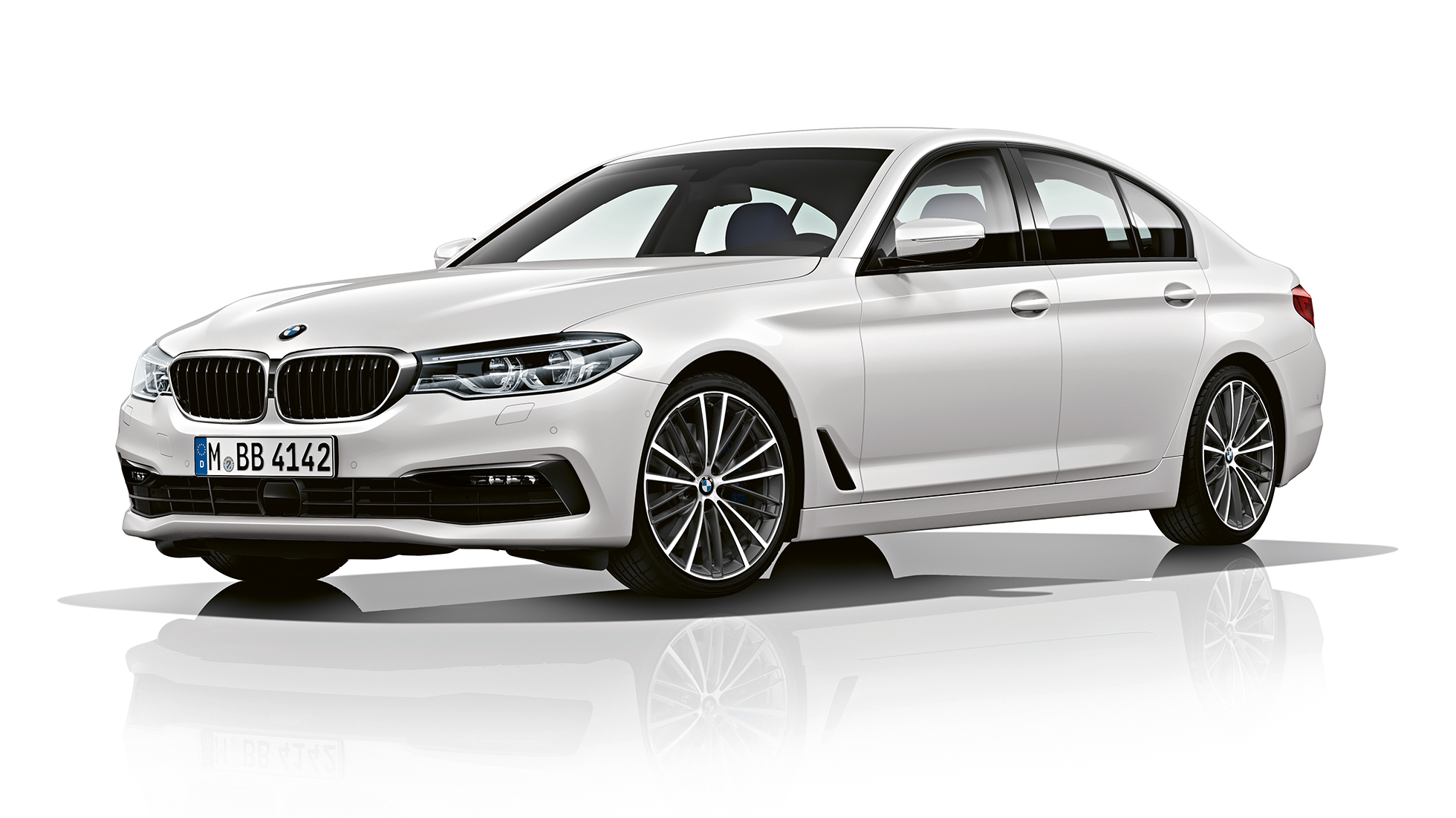 Sport Line vue de trois quarts avant BMW Série 5 Berline Sport Line BMW Série 5 Berline 540i Berline G30 Alpinweiß metallic vue de trois-quarts avant