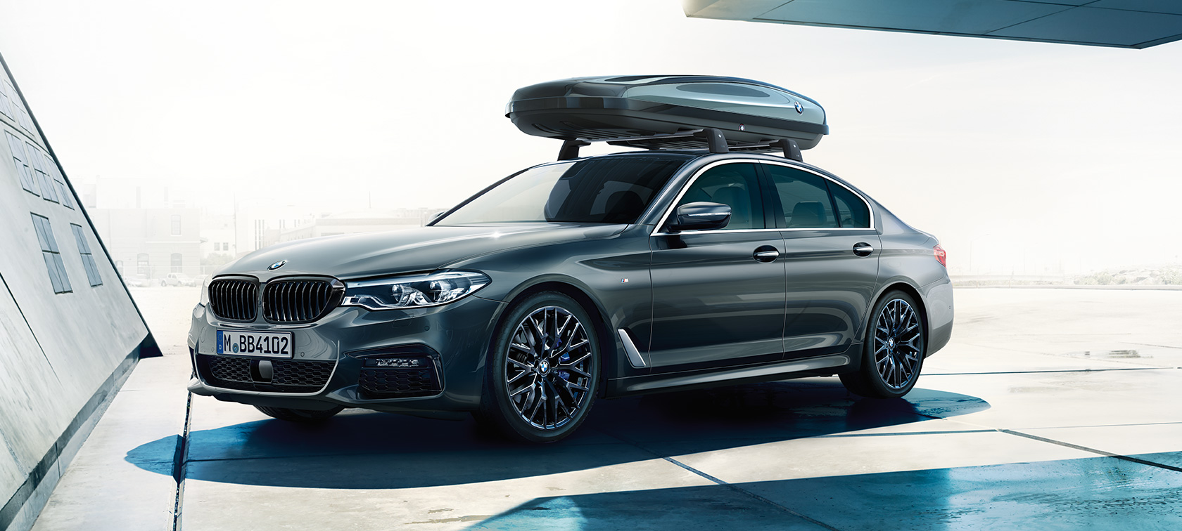Accessoires de la BMW Série 5 Berline G30 BMW Série 5 Berline, avec coffre de toit BMW 520