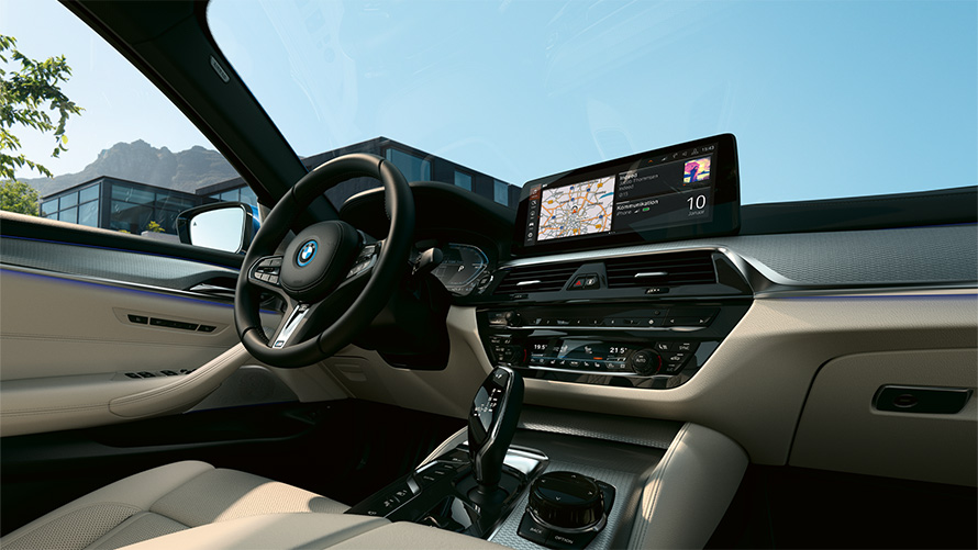 Intérieur de la BMW Série 5 Berline G30 BMW Série 5 Berline G30 restylage 2020, intérieur