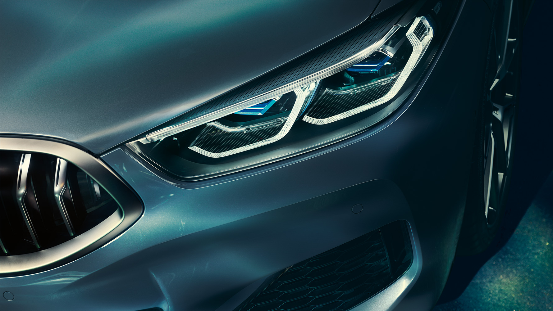 BMW Série 8, Laserlight Détail : les Laserlight sur la partie avant de la BMW Série 8 Coupé.