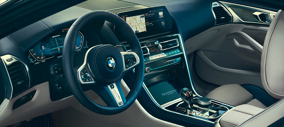 BMW M850i Coupé First Edition, poste de conduite Poste de conduite de la BMW M850i Coupé First Edition