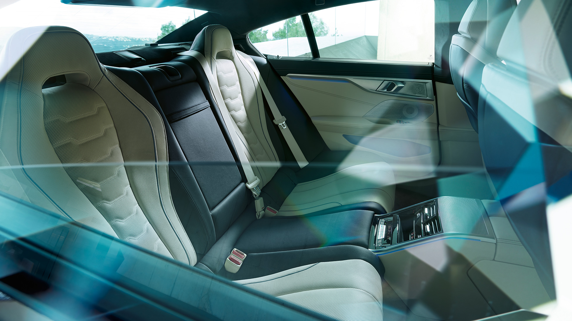 Design intérieur à l'arrière BMW Série 8 Gran Coupé, design intérieur à l'arrière