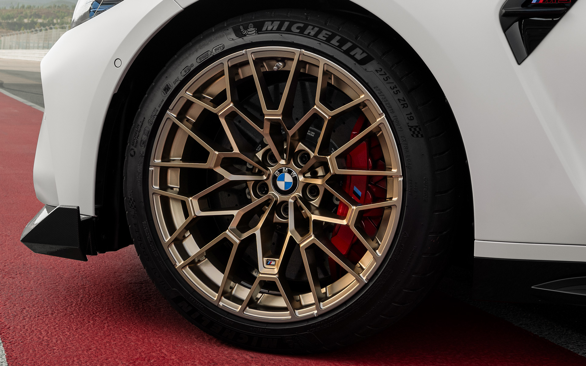 Freins carbone-céramique M, rouge brillant BMW M3 CS G80 BMW M3 CS G80 freins carbone-céramique M, rouge brillant