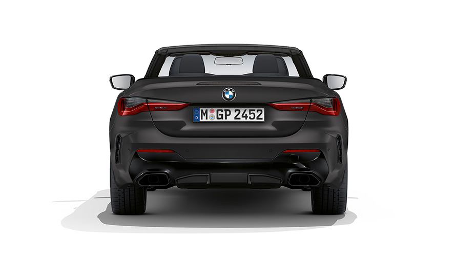 BMW M440i xDrive Cabrio G23 2020 BMW Individual Frozen Deep Grey metallic, vue arrière avec capote en tissu ouverte