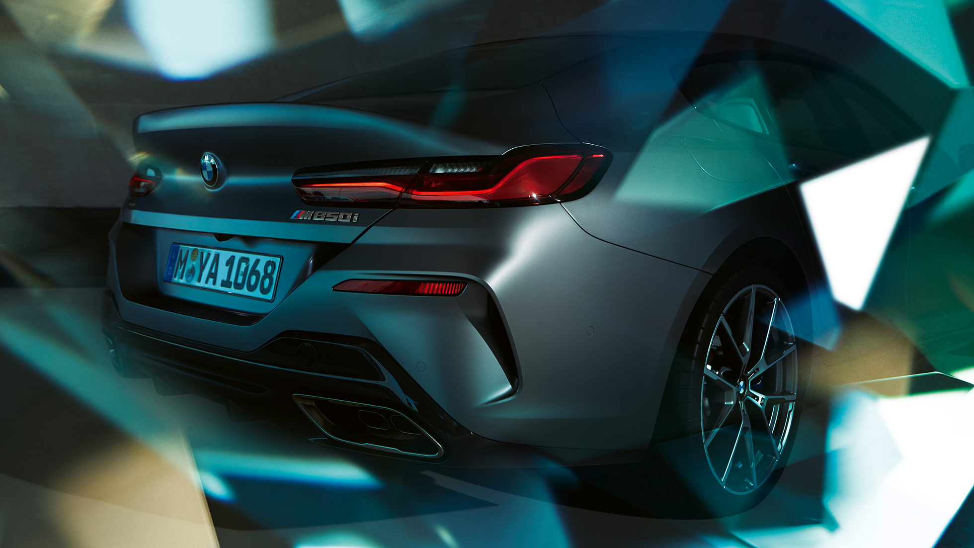 BMW M850i xDrive Gran Coupé, poupe avec sorties d'échappement en forme libre BMW M850i xDrive Gran Coupé, design, poupe avec sorties d'échappement en forme libre