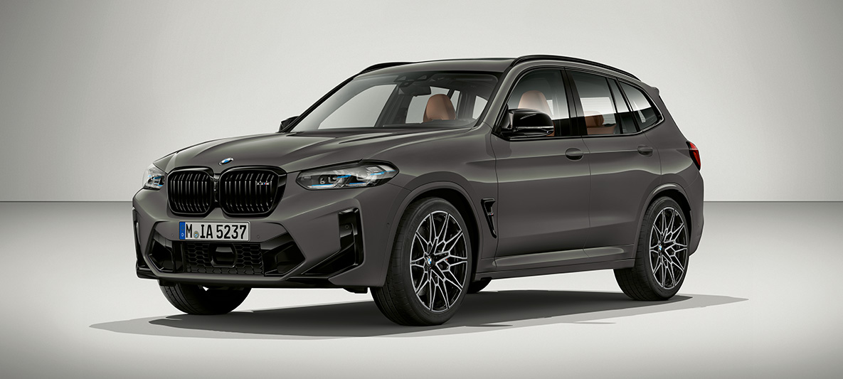 BMW X3 M Individual F97 LCI restylage 2021 Grigio Telesto vue de trois quarts avant BMW X3 M Individual F97 LCI restylage 2021 Grigio Telesto vue de trois quarts avant