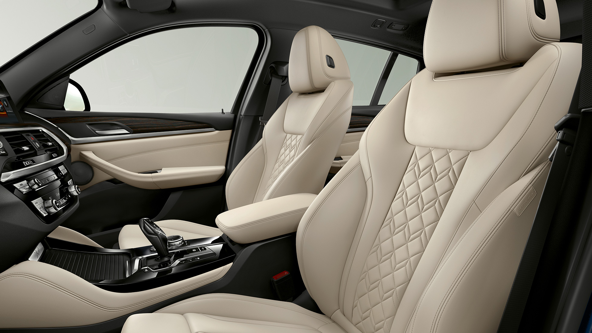 Garnissages de la BMW X4 Modèle xLine Garnissages de la Modèle xLineG02 2018 habitacle