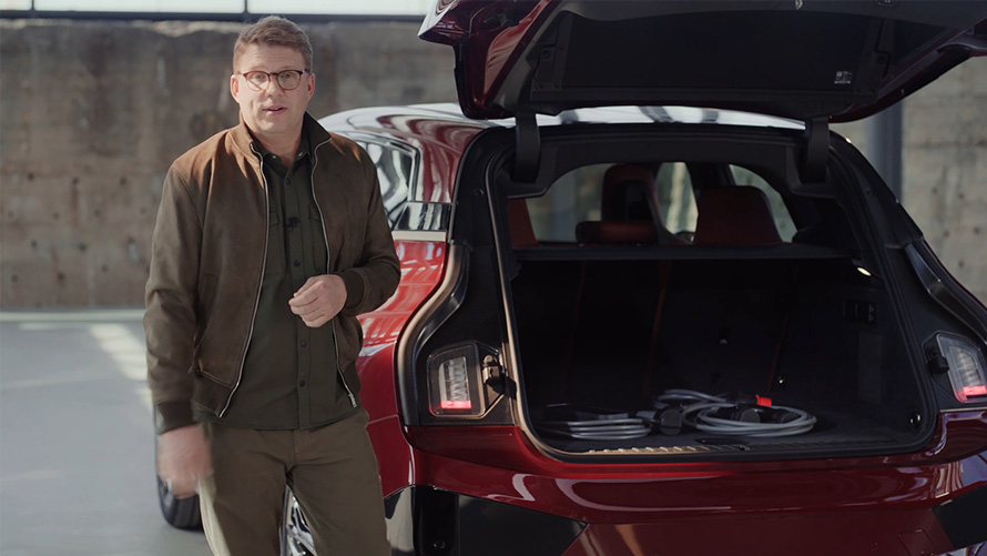 Véhicules électriques BMW : BMW iX – recharge à domicile, Flexible Fast Charger en vidéo